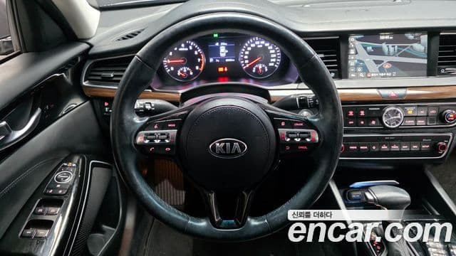 Kia All New K7 Prestige, 2019 13