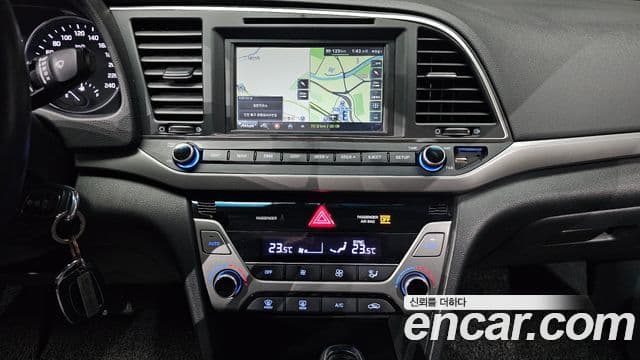 Hyundai Avante AD 1.6 GDI Smart, 2017 17