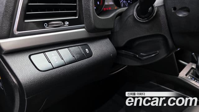 Hyundai Avante AD Modern, 2016 16