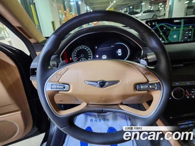 Genesis G80 (RG3) бензин 2.5 турбо AWD, 2023 11