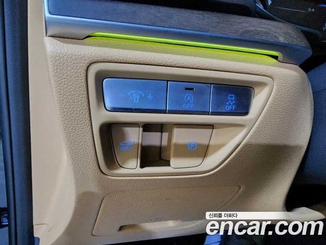 Genesis G80 (RG3) бензин 2.5 турбо AWD, 2023 18