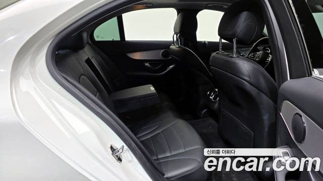 Mercedes-Benz C-класс W205 Avantgarde, 2020 12