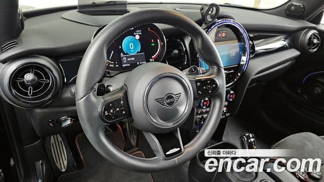 Mini Cooper S 3세대, 2023 13