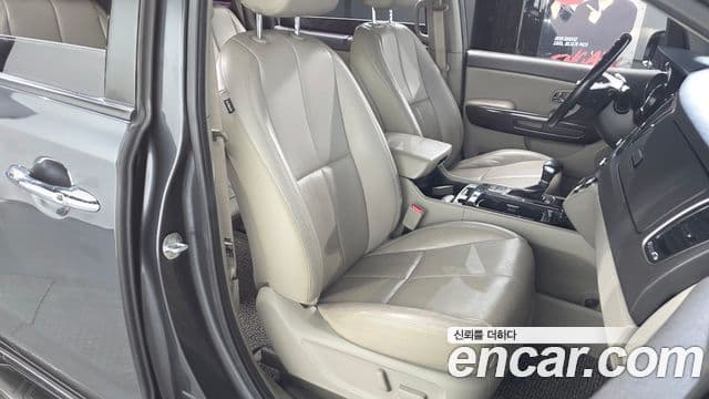 Kia All New Carnival President, 2017 10