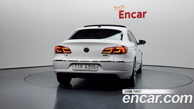 Volkswagen New CC 2.0 TDI BlueMotion, 2015 4