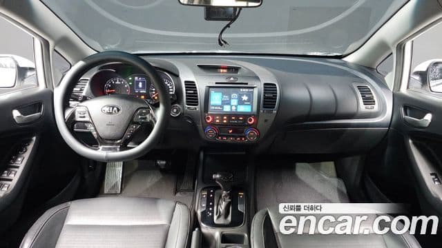 Kia The / новый New K3 E тип, 2016 7