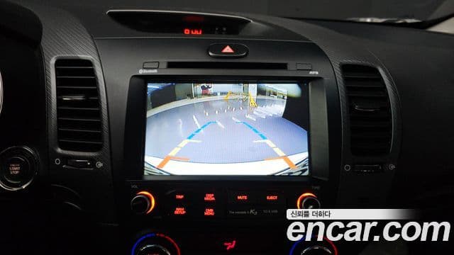 Kia The / новый New K3 E тип, 2016 13