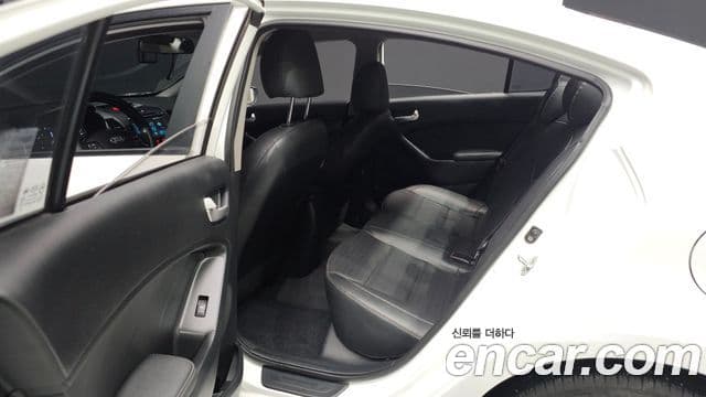 Kia The / новый New K3 E тип, 2016 19