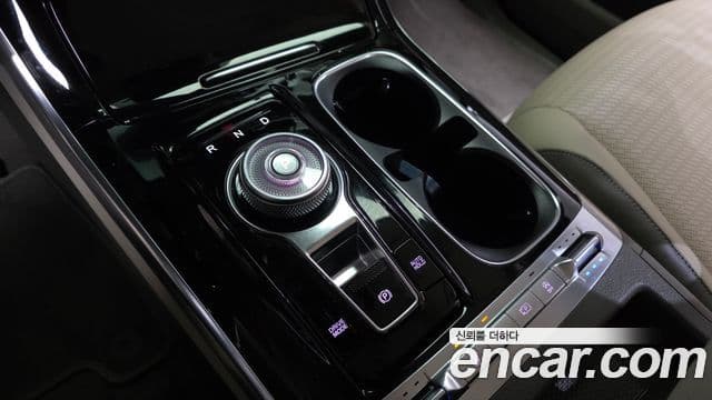 Kia Carnival 4세대 Signature, 2023 9