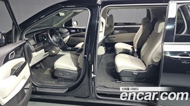 Kia Carnival 4세대 Signature, 2021 10
