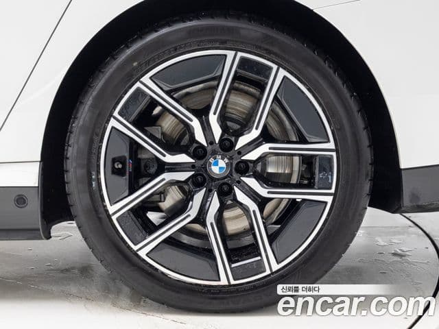 BMW i7 (G70) eDrive 50 M Sport, 2024 все фото