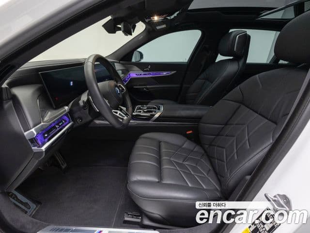 BMW i7 (G70) eDrive 50 M Sport, 2024 11