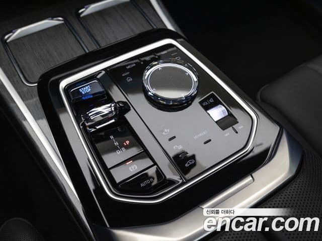 BMW i7 (G70) eDrive 50 M Sport, 2024 15