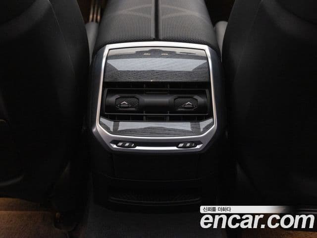 BMW i7 (G70) eDrive 50 M Sport, 2024 19