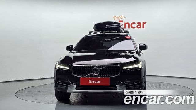 Volvo V90 Cross Country D5 Pro AWD, 2018 3