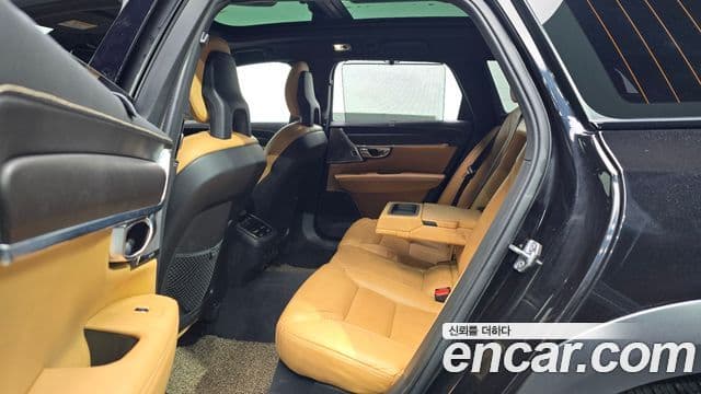 Volvo V90 Cross Country D5 Pro AWD, 2018 12