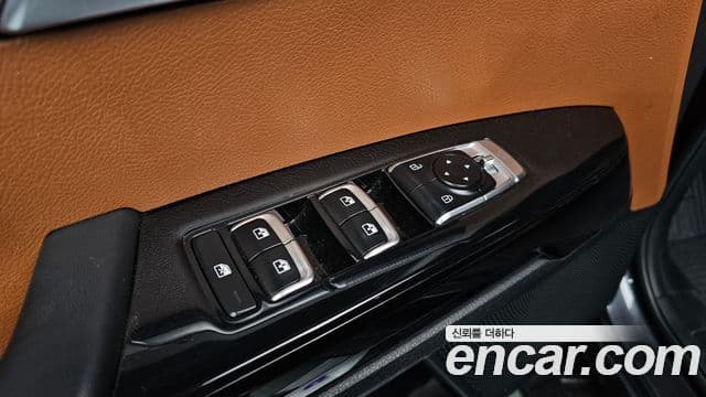 Kia Mohave The / новый Master Platinum, 2022 17