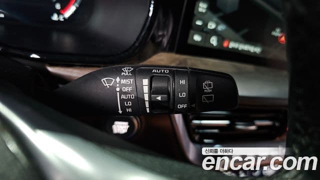 Kia Mohave The / новый Master Platinum, 2022 19