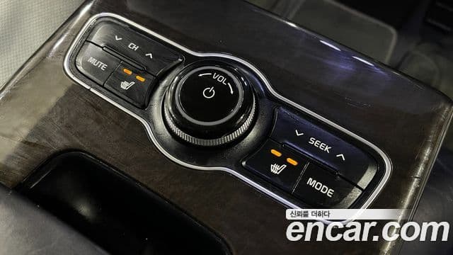 Kia The / новый New K7 Prestige, 2013 6