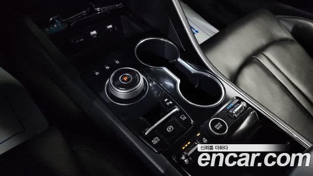 Kia K5 гибрид 3세대 Prestige, 2022 9