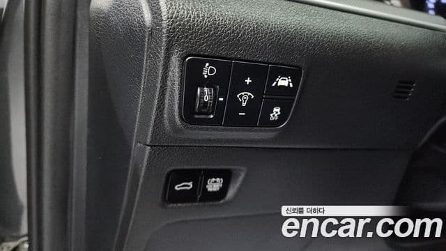 Kia K5 гибрид 3세대 Prestige, 2022 13