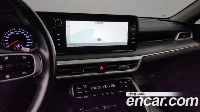 Kia K5 гибрид 3세대 Prestige, 2022 16