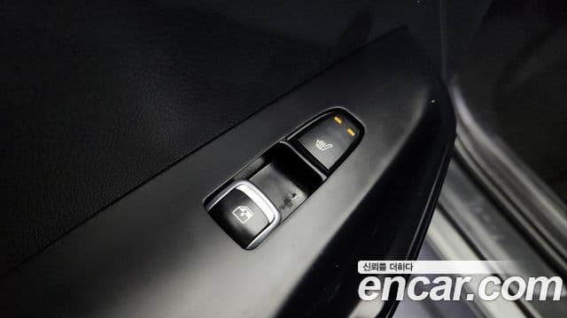 Kia K5 гибрид 3세대 Prestige, 2022 20