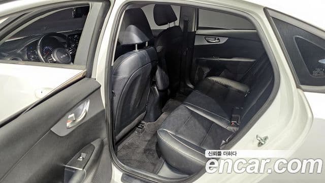 Kia The / новый New K3 2세대 Prestige, 2022 11