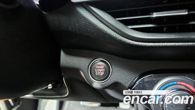 Kia The / новый New K3 2세대 Prestige, 2022 18