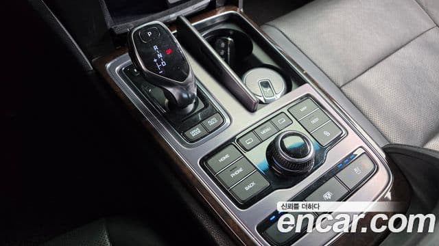 Hyundai Equus(новый кузов / новое поколение) Premium, 2015 9