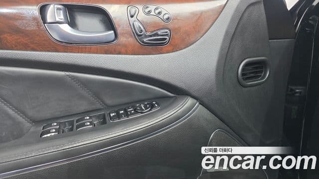 Hyundai Equus(новый кузов / новое поколение) Premium, 2015 13