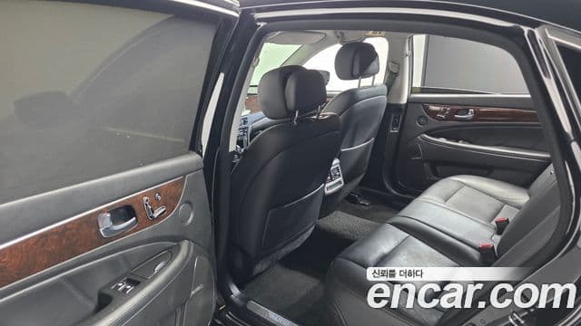 Hyundai Equus(новый кузов / новое поколение) Premium, 2015 17