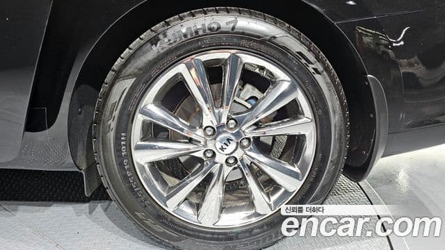 Kia The / новый New Carnival Prestige, 2019 все фото