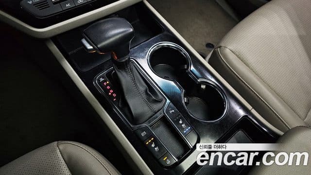 Kia The / новый New Carnival Prestige, 2019 9