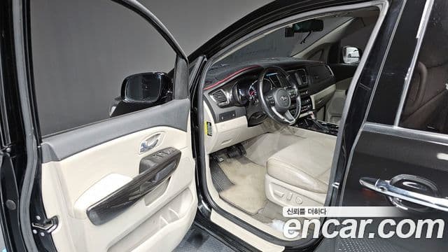 Kia The / новый New Carnival Prestige, 2019 10