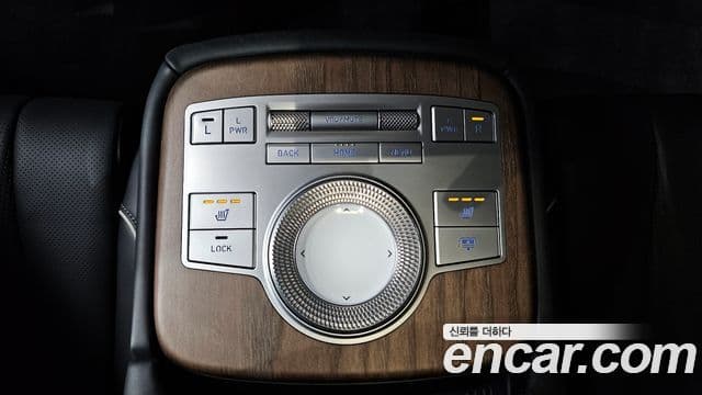 Genesis electrified G80 (RG3) e-AWD, 2022 19