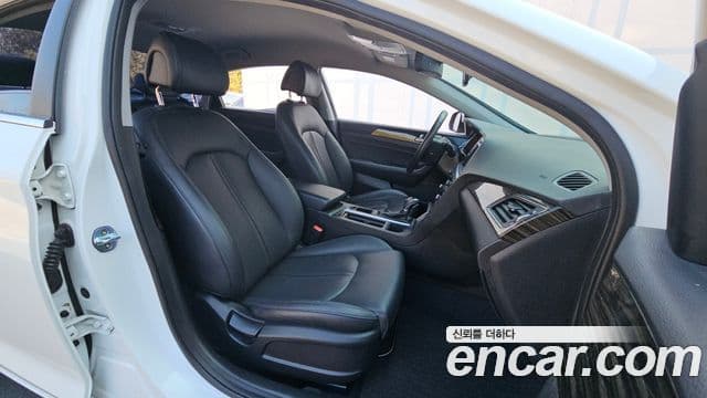 Hyundai LF Sonata 2.0 Smart, 2017 11