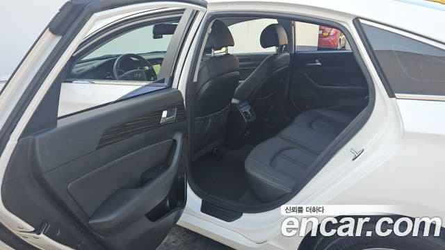 Hyundai LF Sonata 2.0 Smart, 2017 12