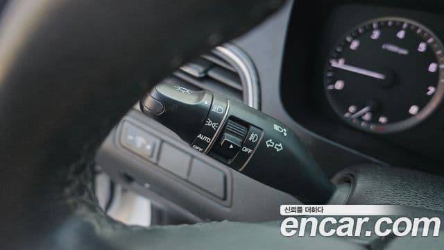 Hyundai LF Sonata 2.0 Smart, 2017 19