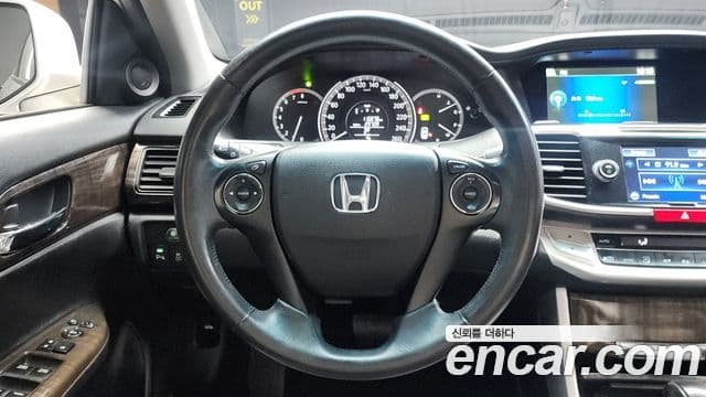 Honda 올뉴어코드 9세대, 2013 13