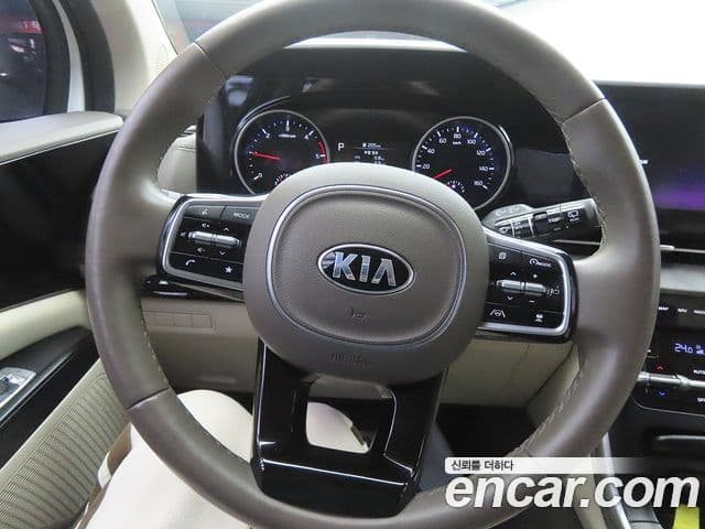 Kia Carnival 4세대 Prestige, 2021 8