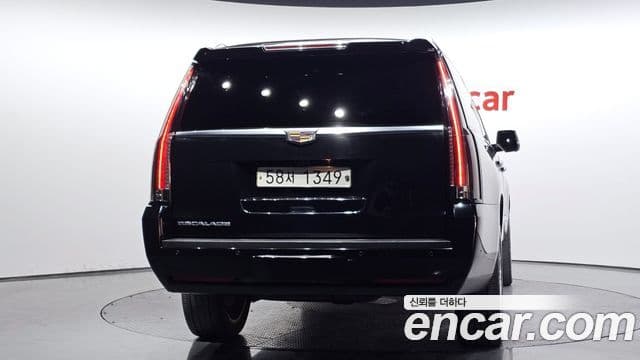Cadillac Escalade 4세대, 2017 4