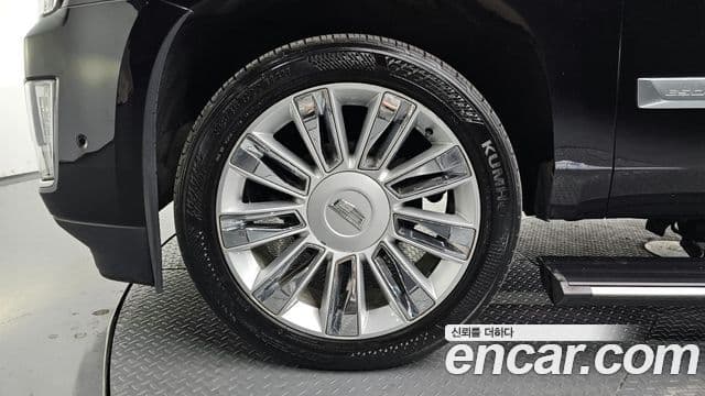 Cadillac Escalade 4세대, 2017 все фото