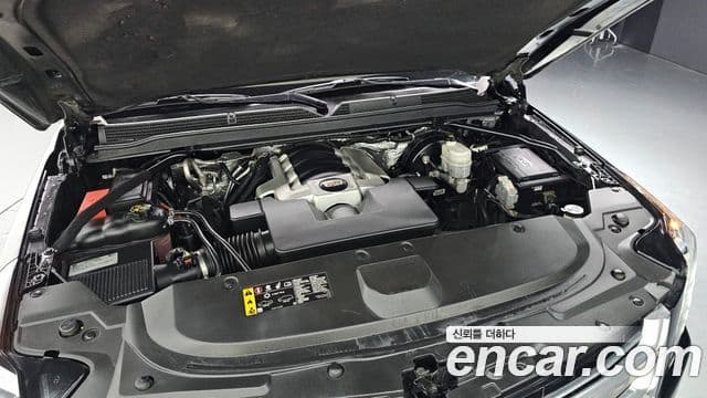 Cadillac Escalade 4세대, 2017 6