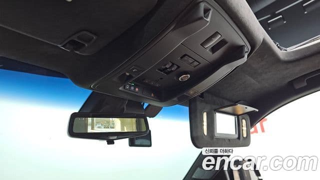 Cadillac Escalade 4세대, 2017 17