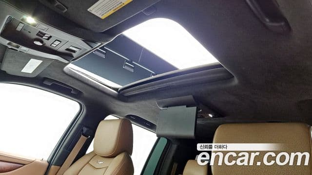 Cadillac Escalade 4세대, 2017 20