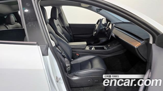 Tesla модель Y Standard Range RWD, 2021 11