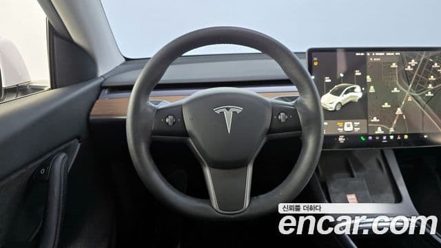 Tesla модель Y Standard Range RWD, 2021 13