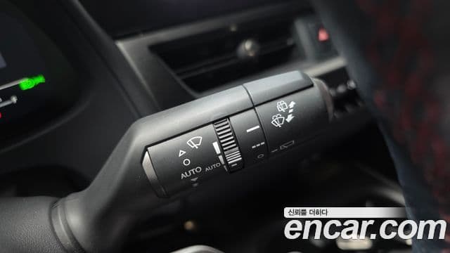 Lexus UX300h 2.0 F-Sport 2WD, 2025 17