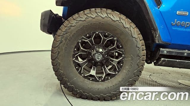 Jeep Wrangler (JL) 2.0 Sahara 4도어 4xe, 2021 все фото